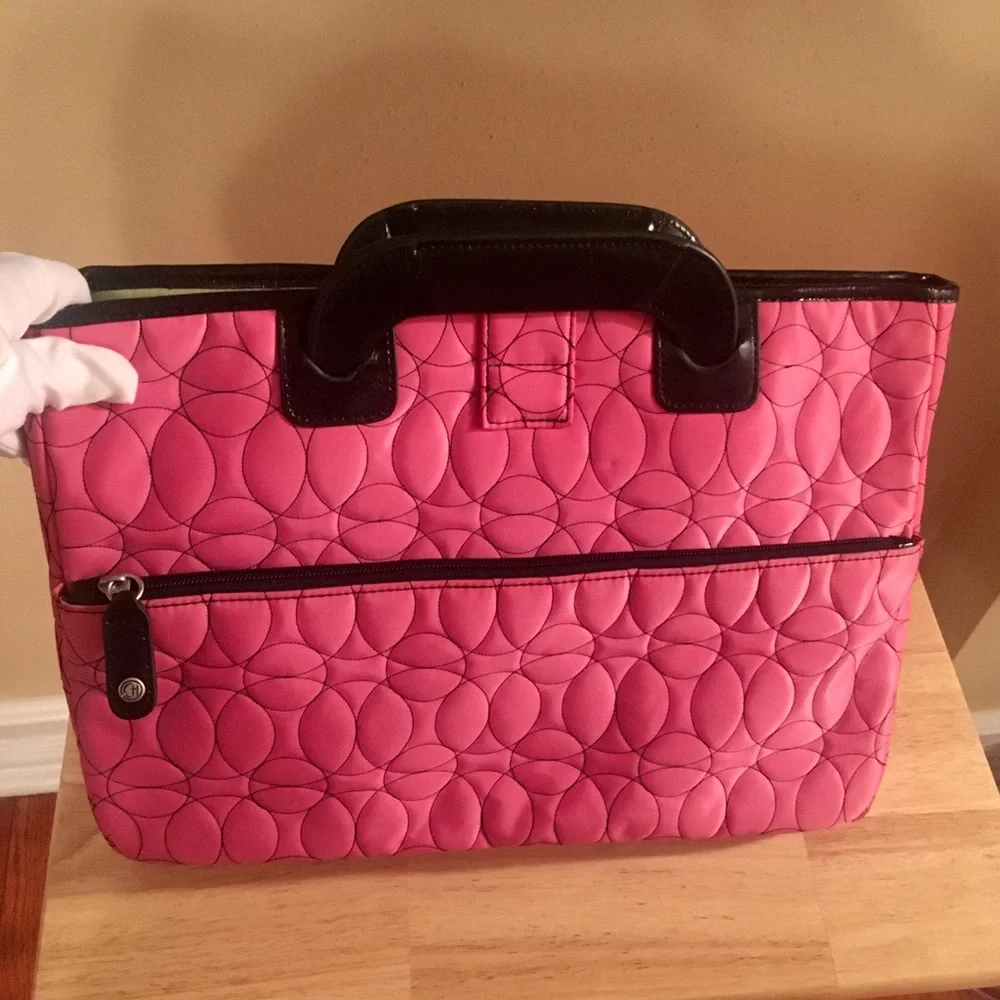 Chelsey Henry Computer Case - Picture 5 of 12